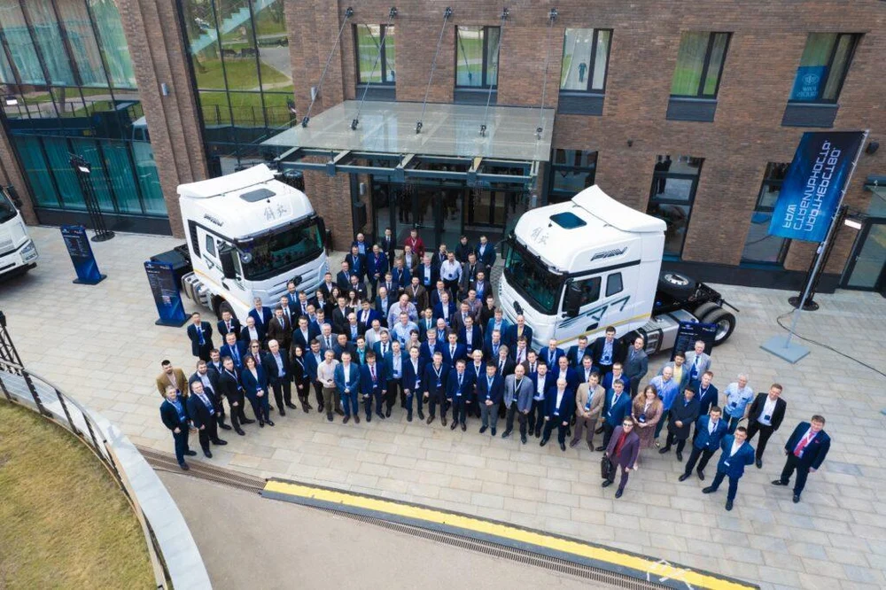 Вакансии и карьера