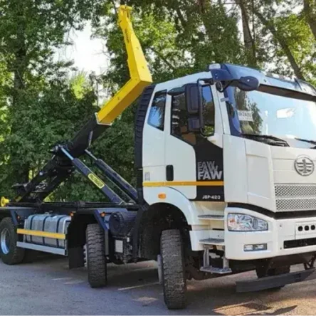 Крюковой погрузчик Palfinger PH T26 8х4 на шасси FAW CA3310